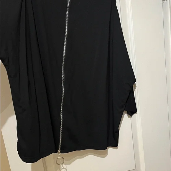 Kate Hewko Cut Out Zip Women's Top with metal Detail - Picture 5 of 8